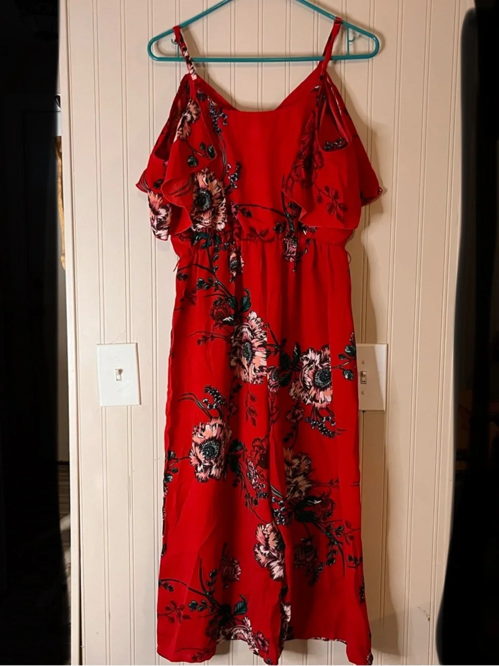bailey blue Red Floral Ruffle-Sleeve Jumpsuit - Picture 2 of 6